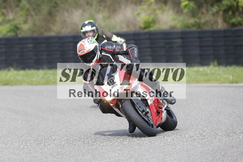 /53 16.09.2025 Track Day Domi Aegerter ADR/Gruppe gelb/19